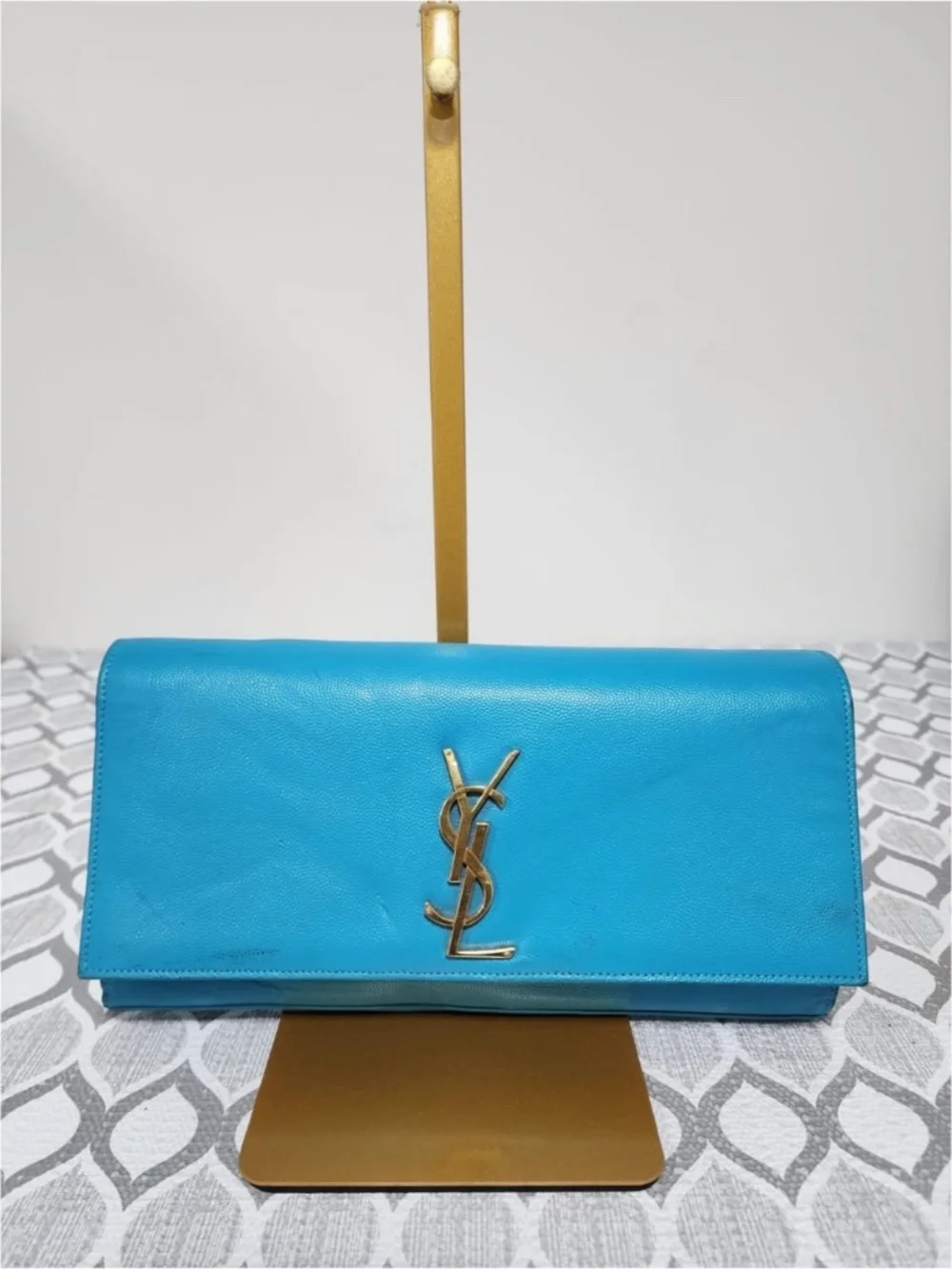 Authentic YVES SAINT LAURENT Caviar Leather Cassandre Clutch Bag turquoise - Picture 13 of 15